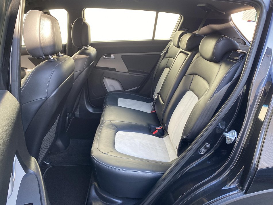 Kia Sportage 2.0 CRDi 