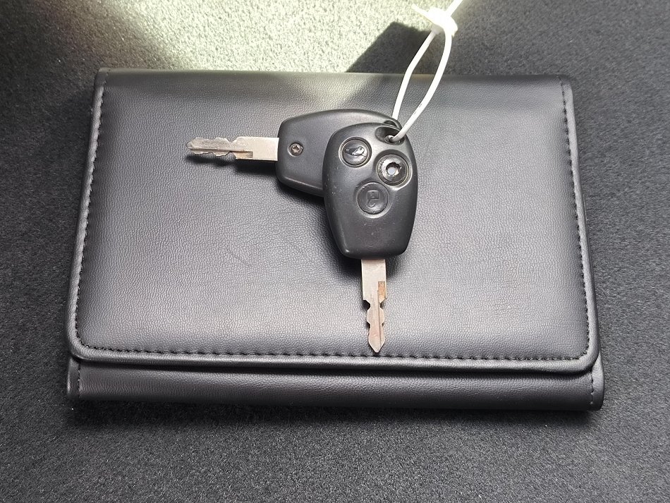 Opel Vivaro 2.0CDTi  5míst