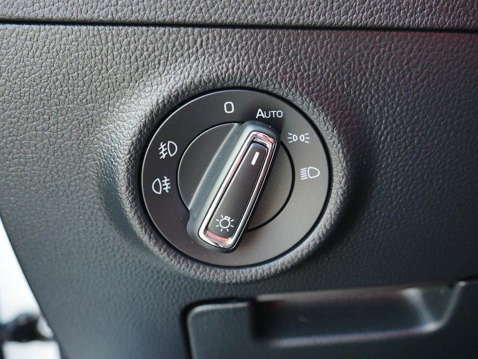 Škoda Superb III 2.0 TSi SportLine