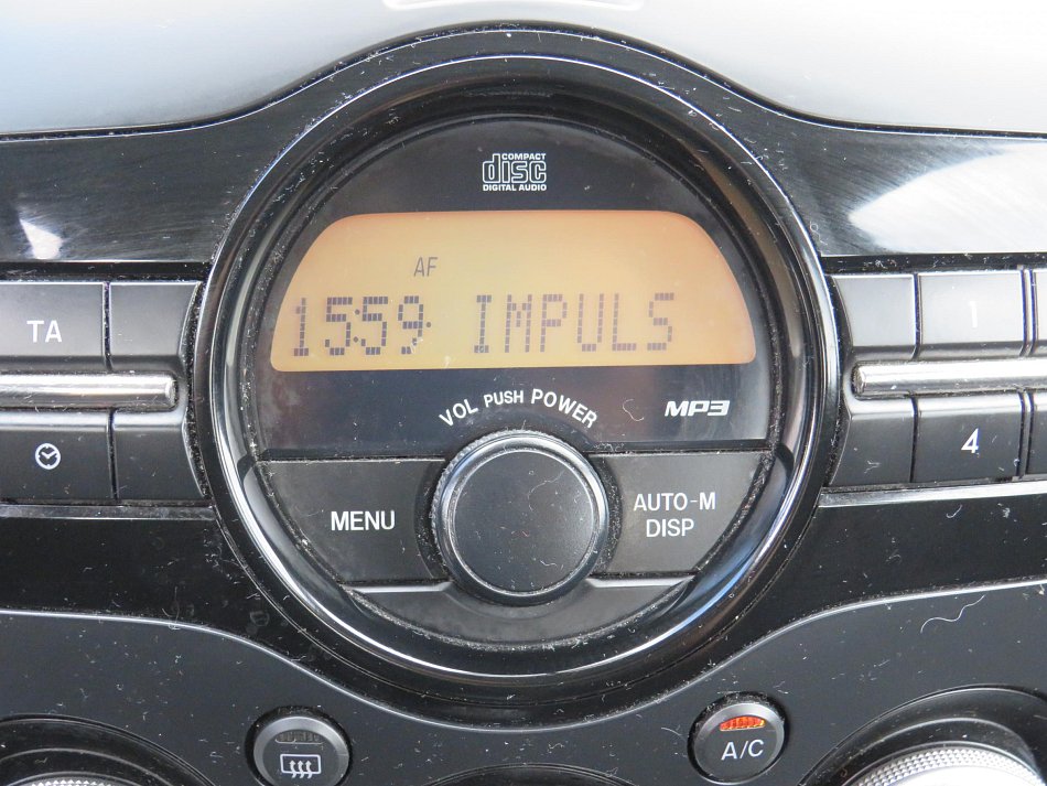 Mazda 2 1.3i 