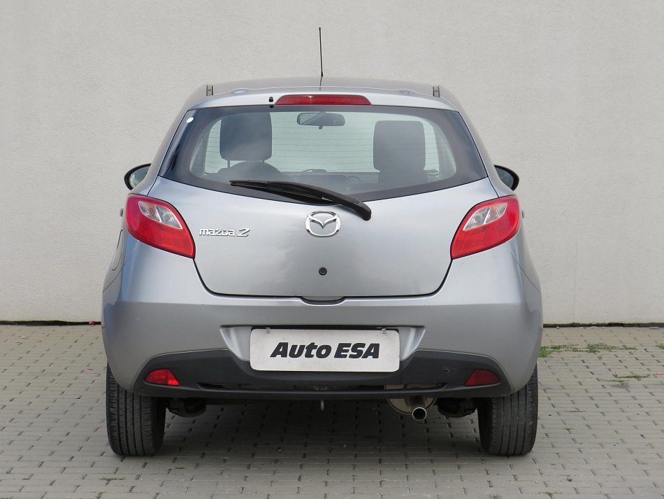 Mazda 2 1.3i 