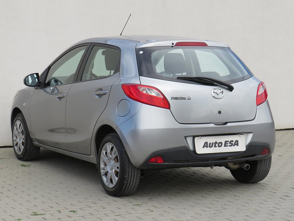 Mazda 2 1.3i 