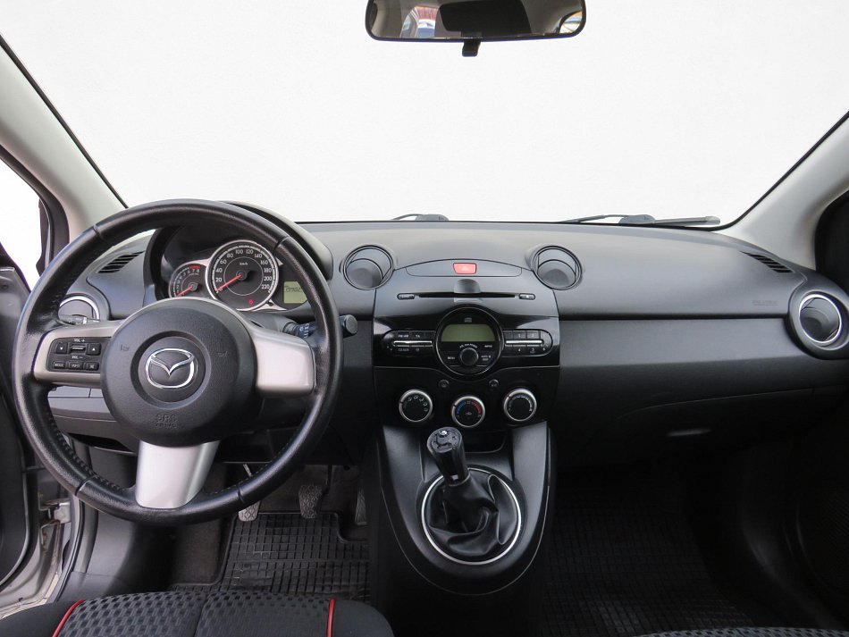 Mazda 2 1.3i 