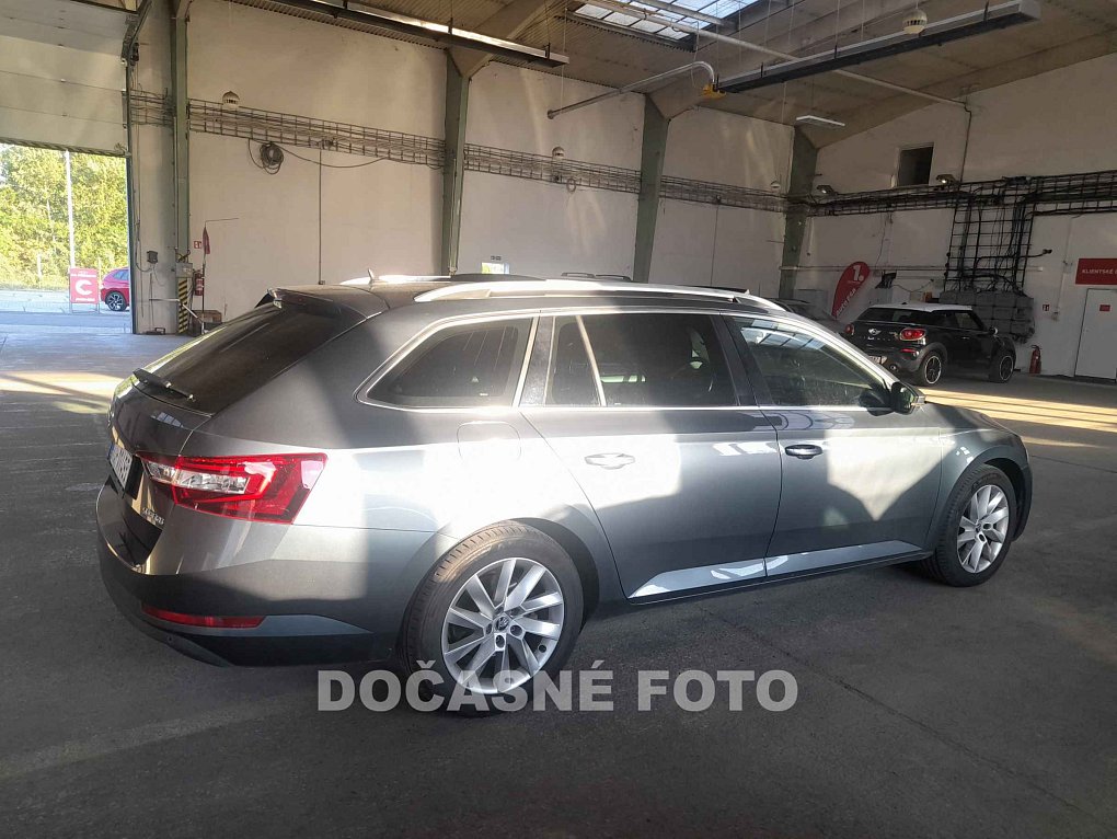 Škoda Superb III 1.5 
