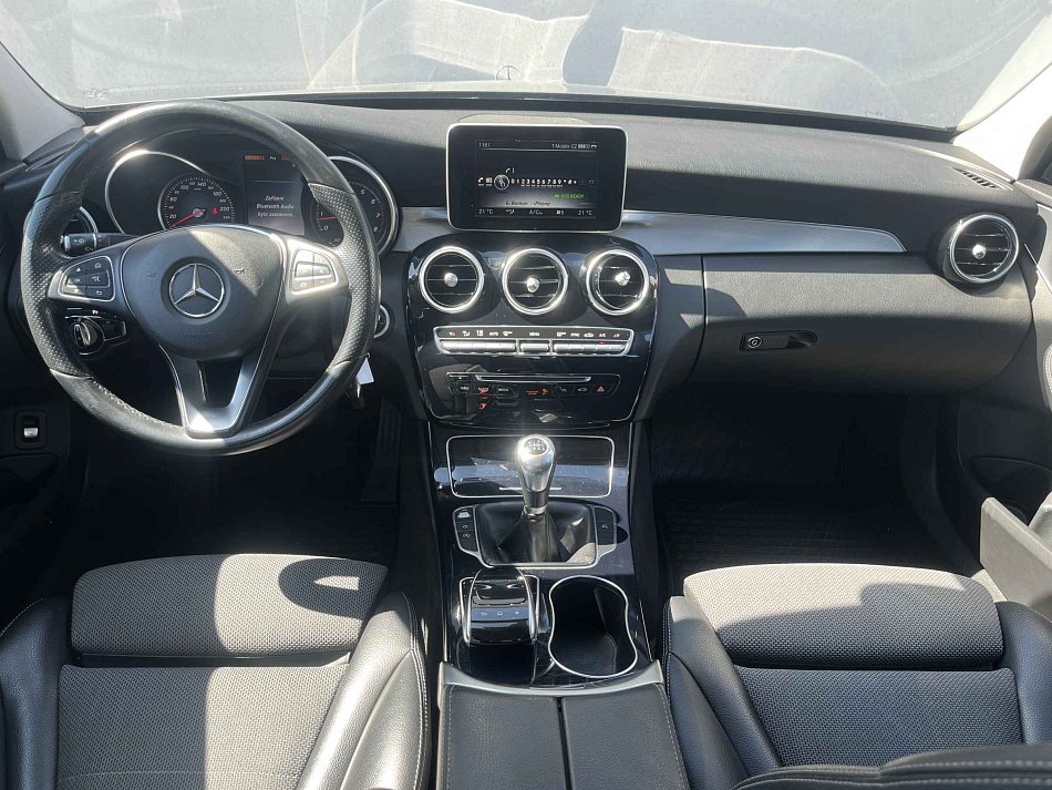 Mercedes-Benz Třída C C 180 