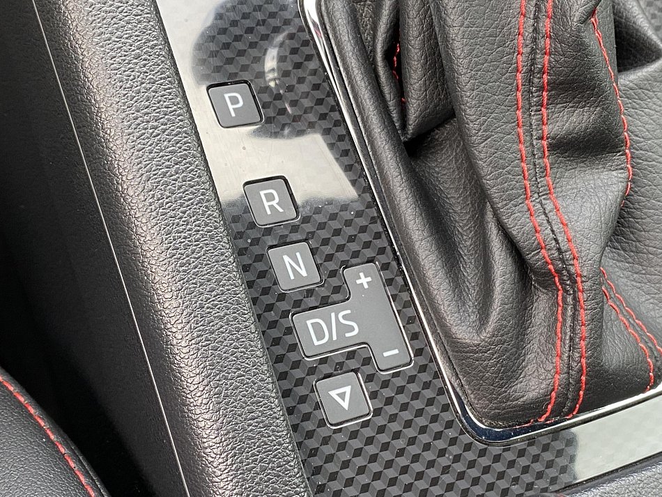 Škoda Octavia III 2.0 TSi RS