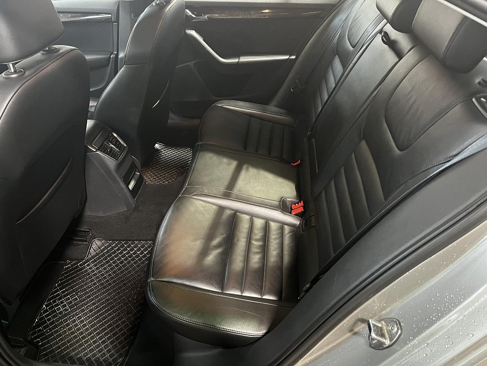 Škoda Octavia III 2.0 TDi 