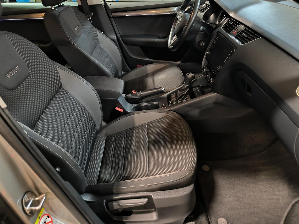 Škoda Octavia III 2.0 TDi  4x4