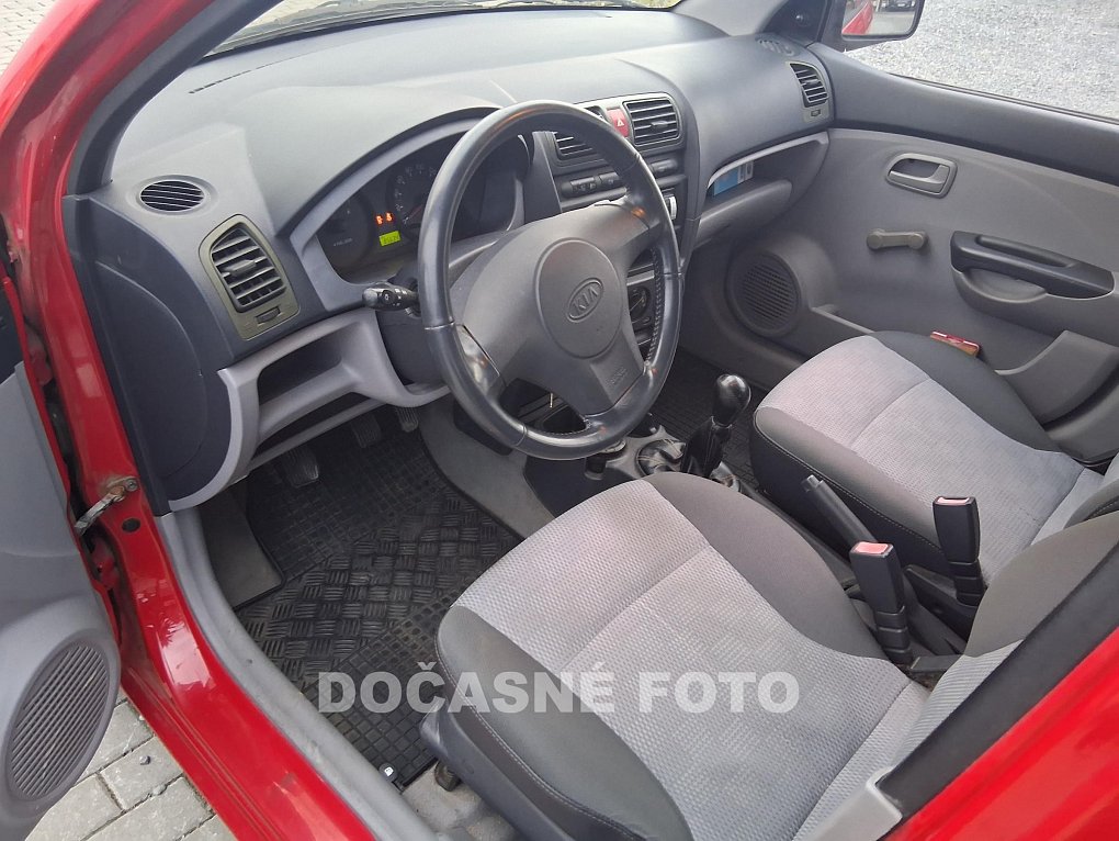 Kia Picanto 1.0i 