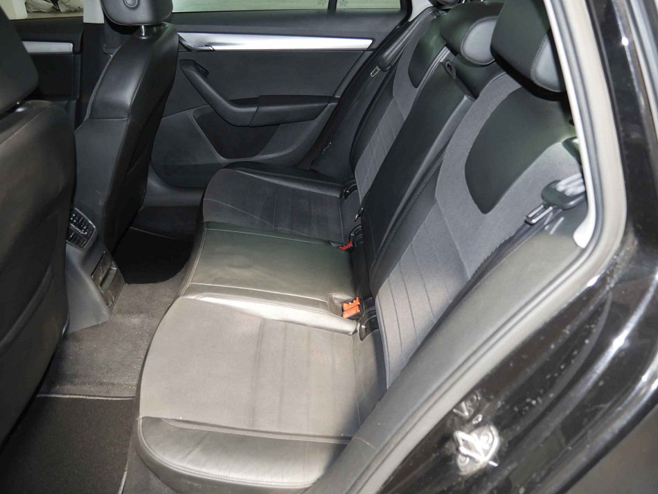 Škoda Octavia III 2.0 TDi 