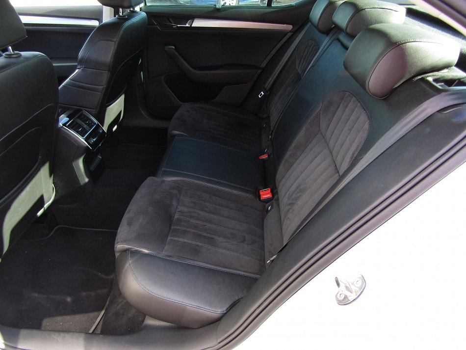 Škoda Superb III 1.8 TSi Style