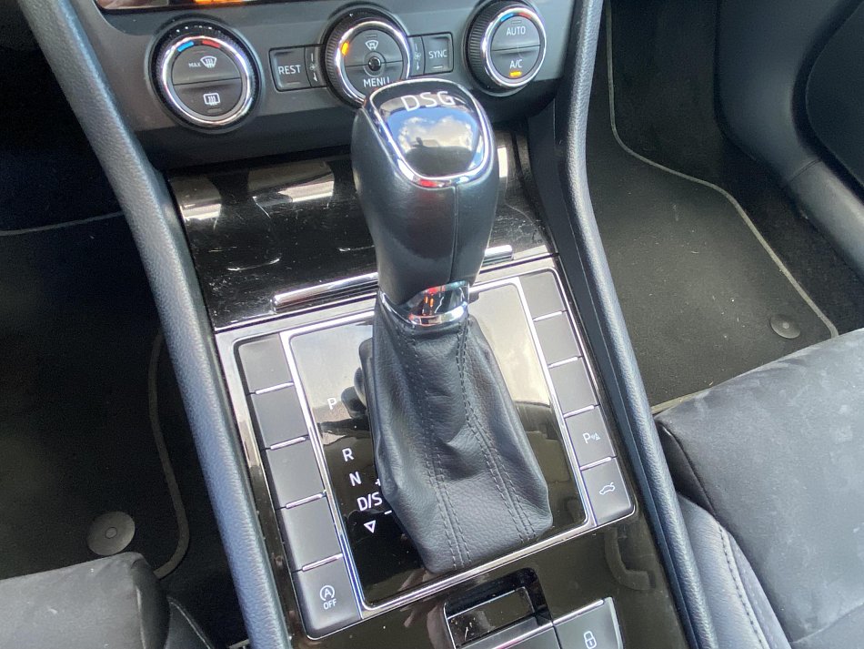 Škoda Superb III 1.8 TSi Style