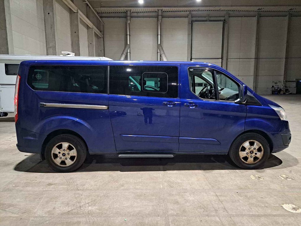 Ford Tourneo Custom 2.0TDCi Limited L2 9míst