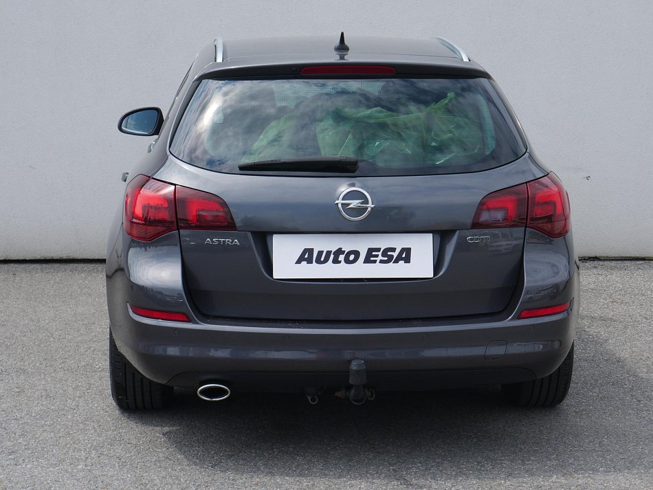 Opel Astra 2.0 CDTi 