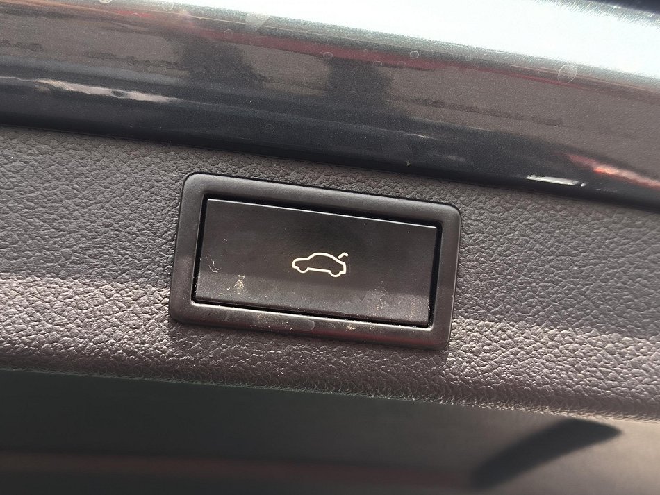 Škoda Superb II 2.0 TDi Elegance