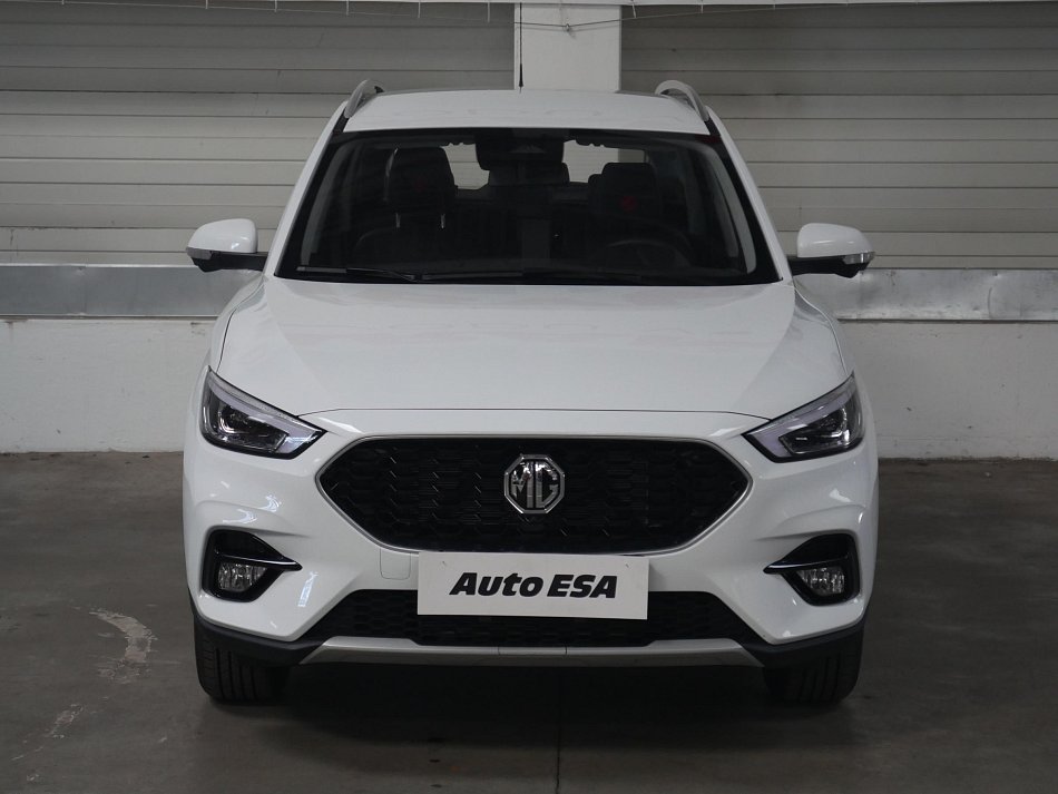 MG ZS 1.5 i 