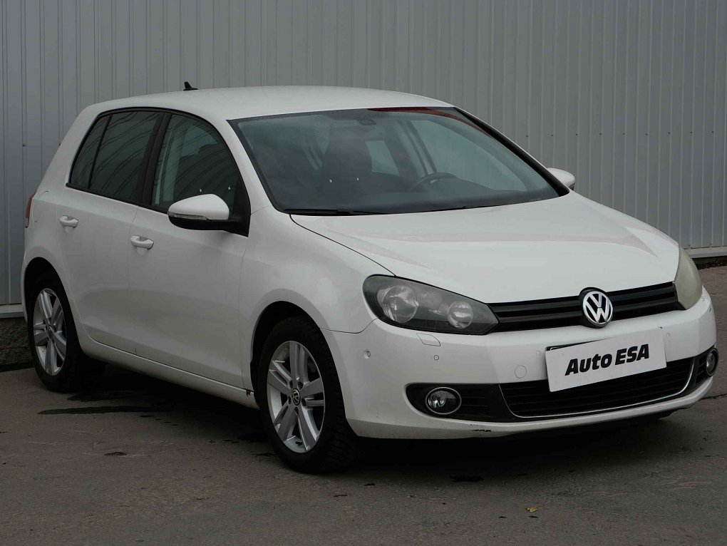 Volkswagen Golf 1.6 TDi 