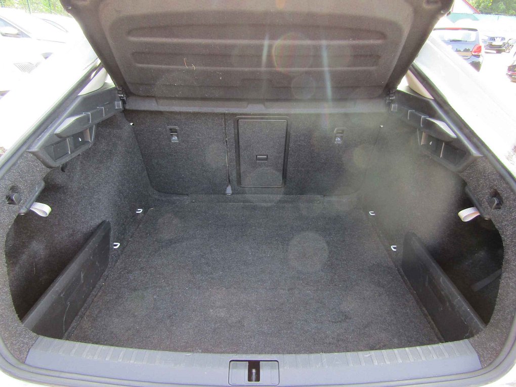 Škoda Octavia IV 2.0 TDi 
