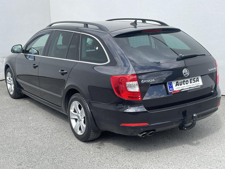 Škoda Superb II 2.0 TDi Ambition