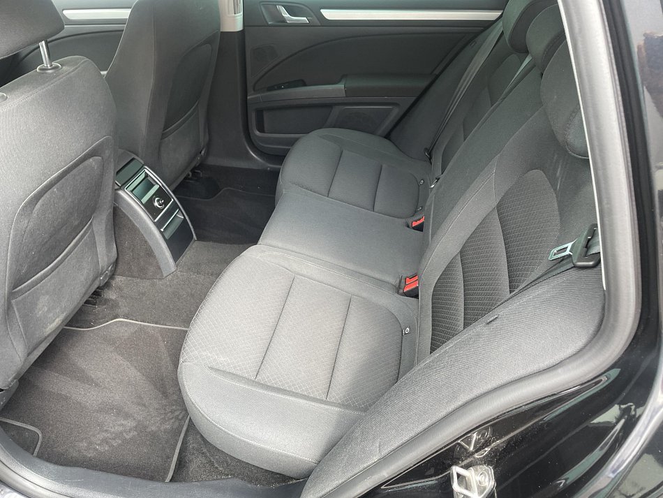 Škoda Superb II 2.0 TDi Ambition