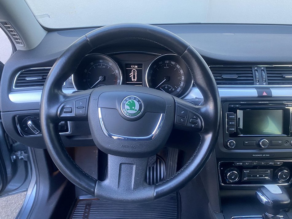 Škoda Superb II 2.0 TSi Ambition
