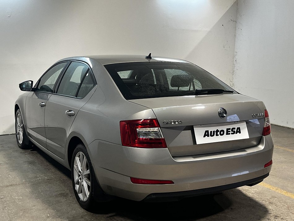 Škoda Octavia III 2.0 TDi 