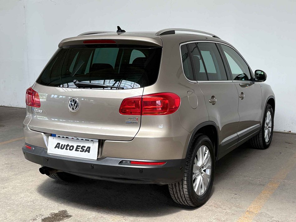 Volkswagen Tiguan 1.4TSi 