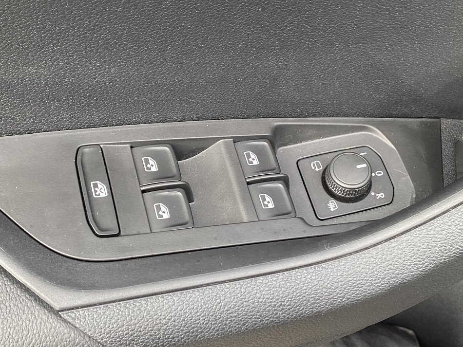 Škoda Karoq 1.5 TSi SportLine