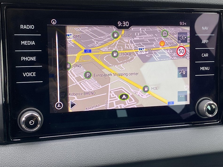 Škoda Karoq 1.5 TSi SportLine