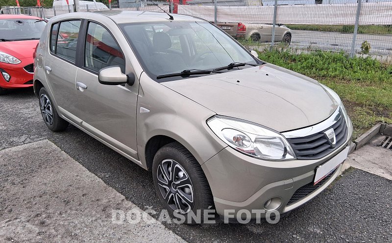 Dacia Sandero 1.2i 