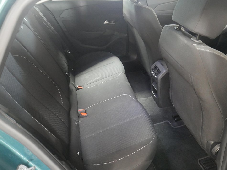 Peugeot 308 1.5 HDi 