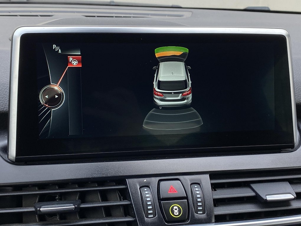 BMW Řada 2 2.0 D Sport 220d