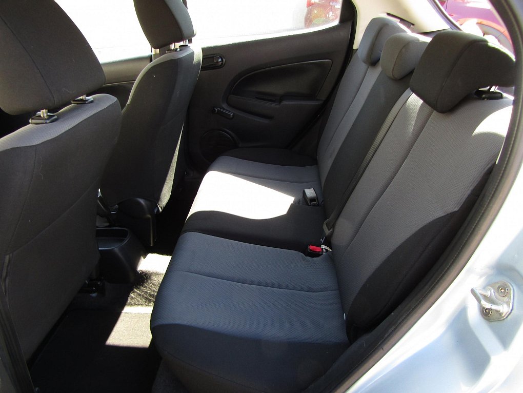 Mazda 2 1.3 i 