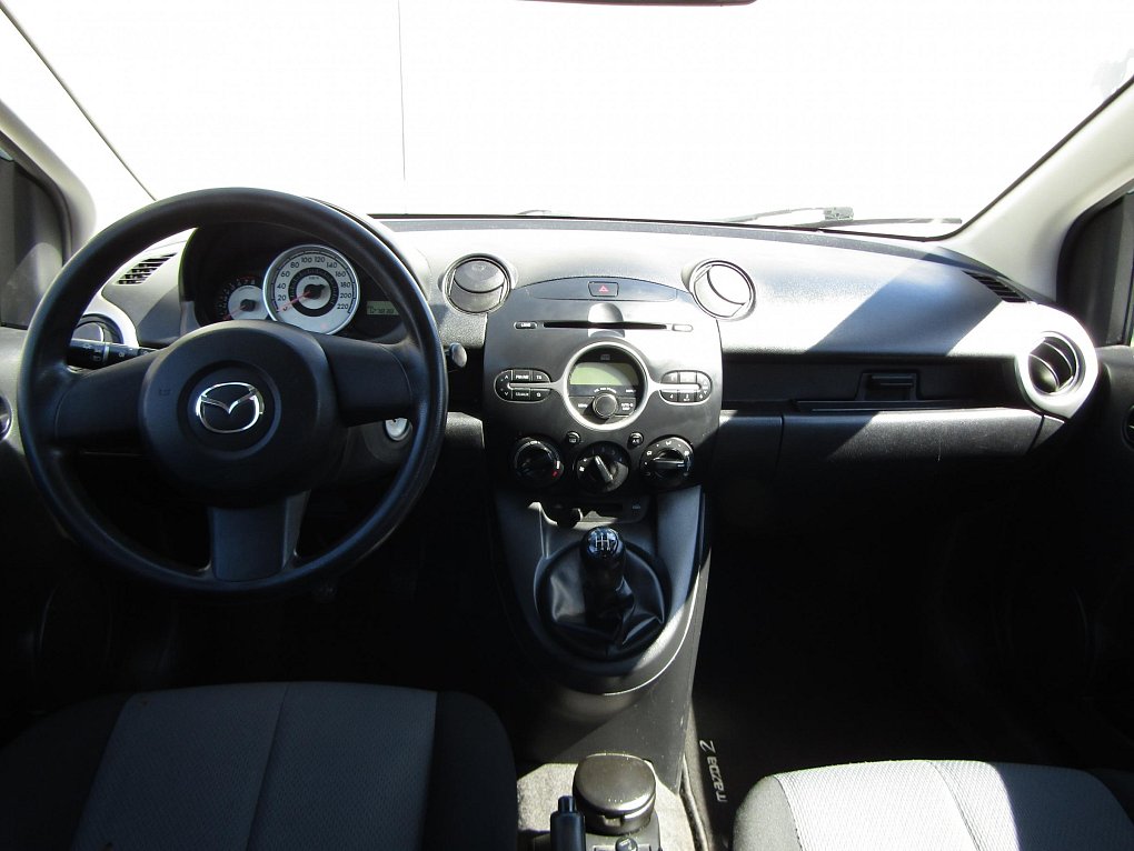Mazda 2 1.3 i 