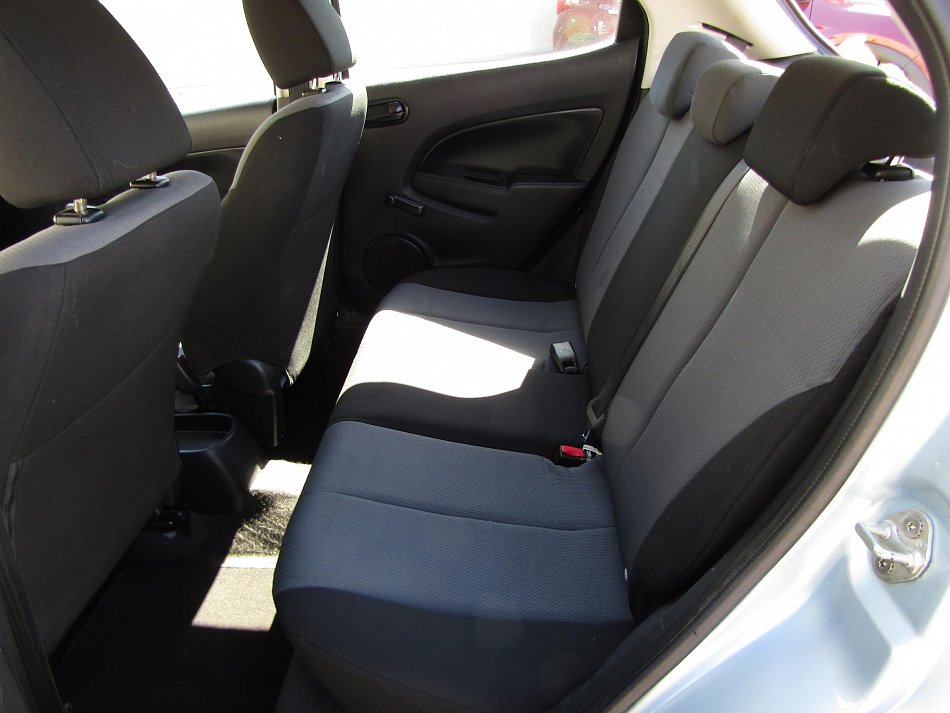 Mazda 2 1.3 i 