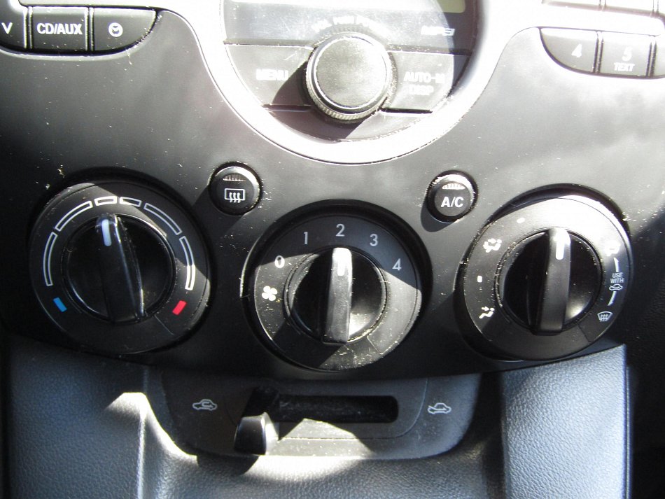 Mazda 2 1.3 i 