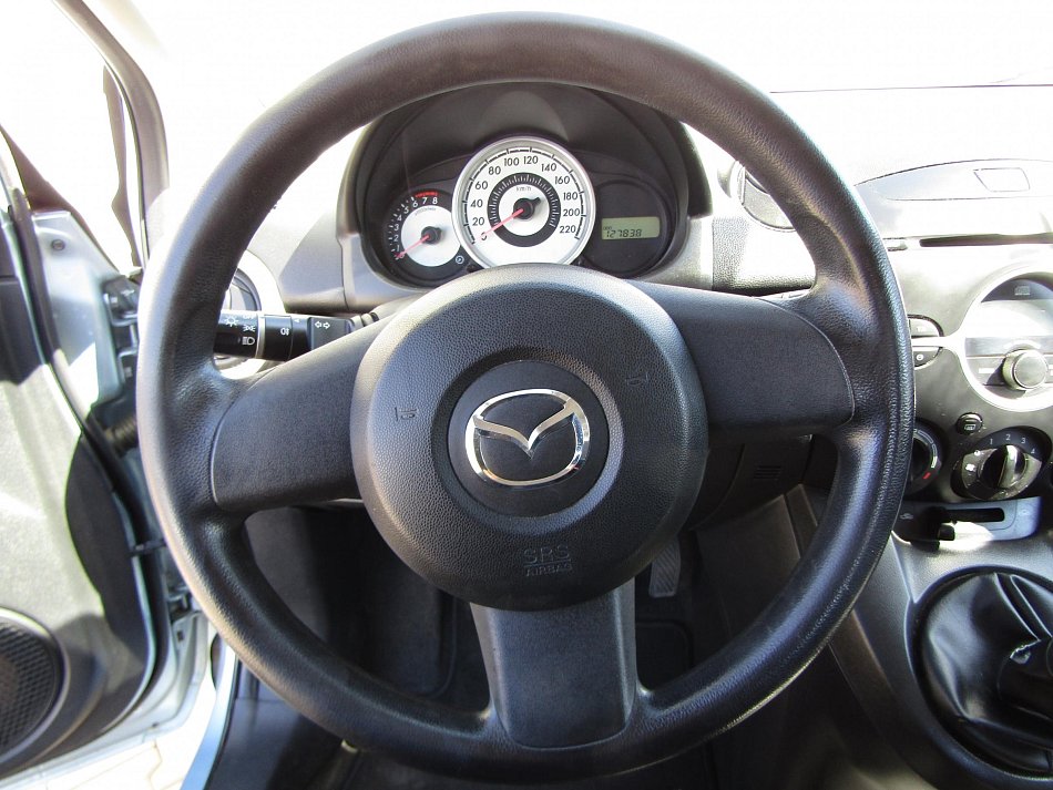 Mazda 2 1.3 i 