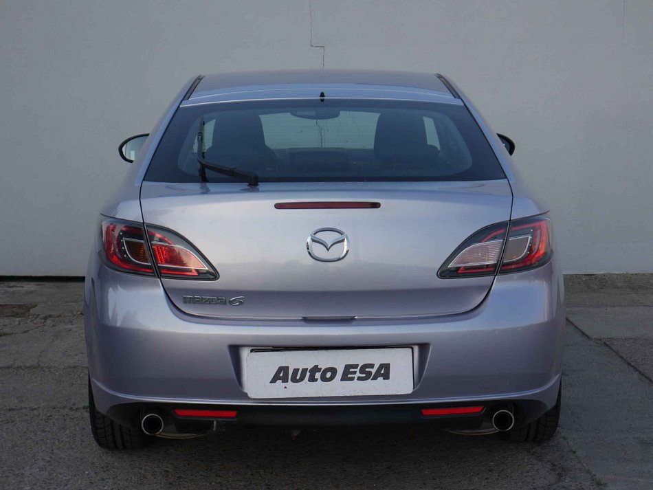 Mazda 6 2.0 i 