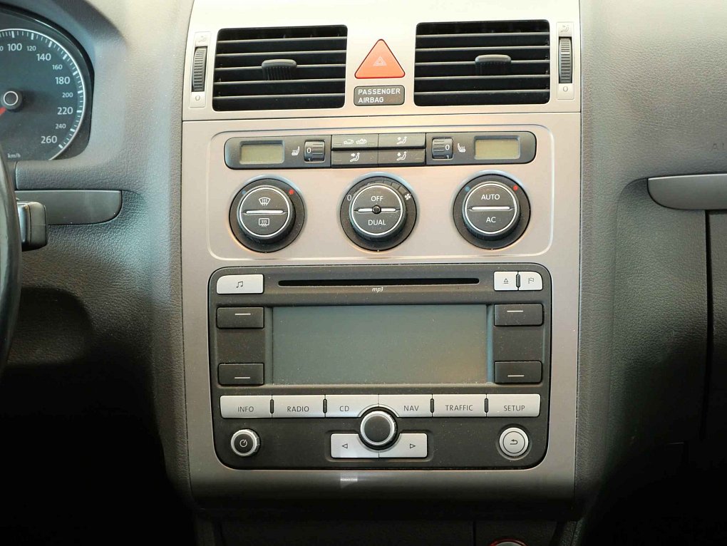 Volkswagen Touran 1.6i 