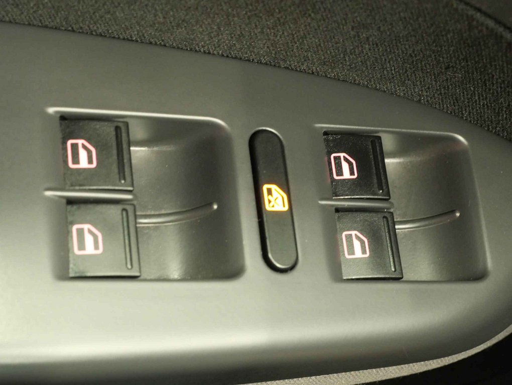Volkswagen Touran 1.6i 
