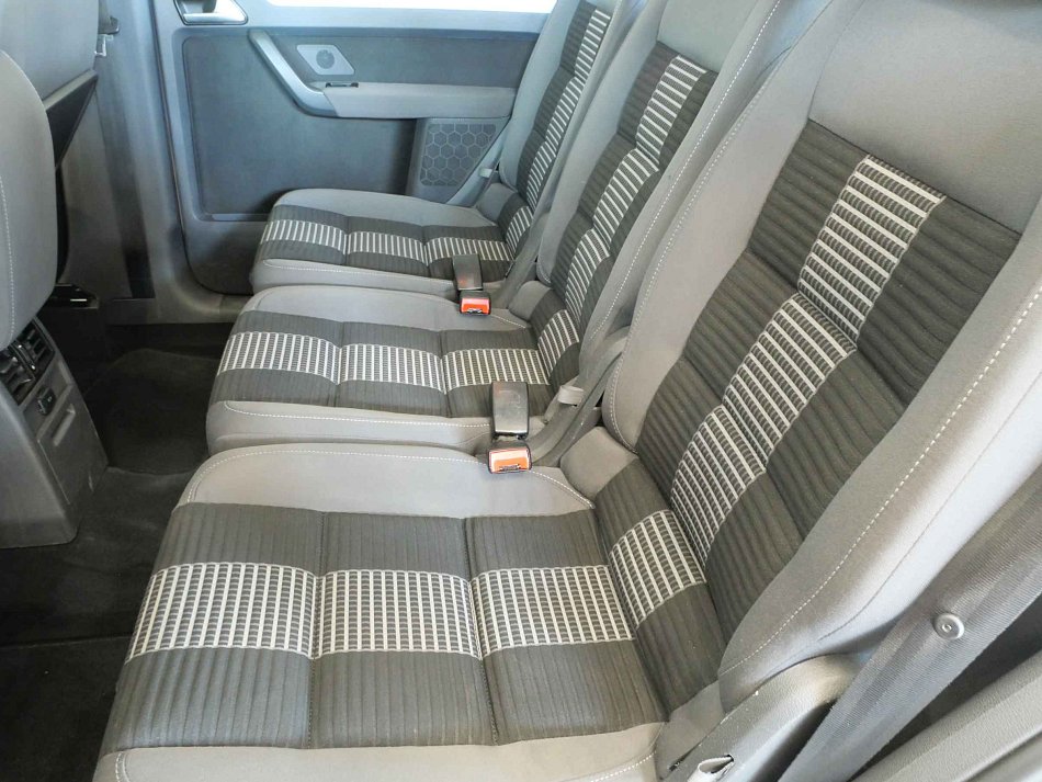 Volkswagen Touran 1.6i 