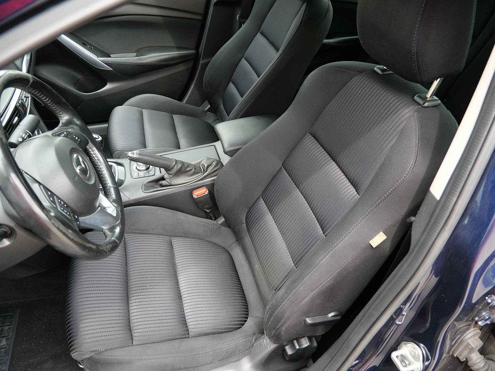 Mazda 6 2.0i 