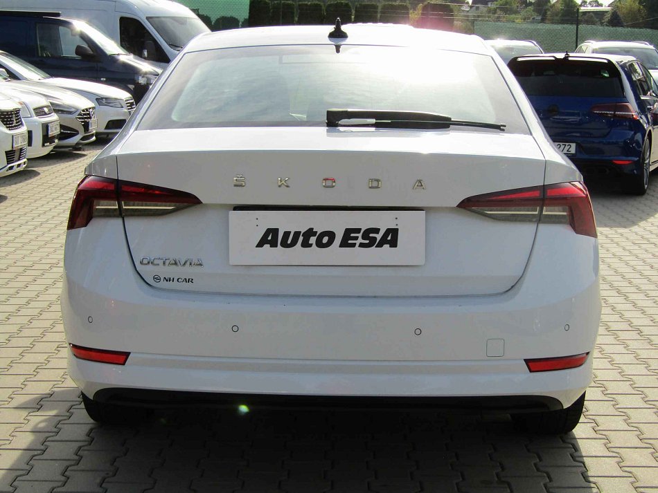 Škoda Octavia IV 2.0 TDi 