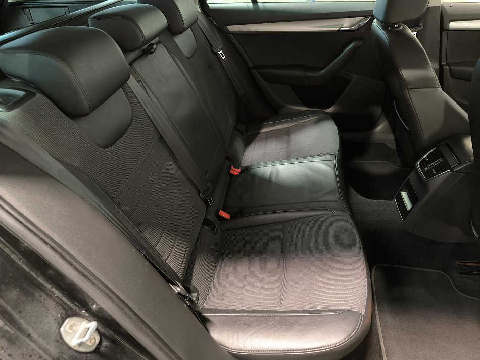 Škoda Octavia III 2.0TDi 