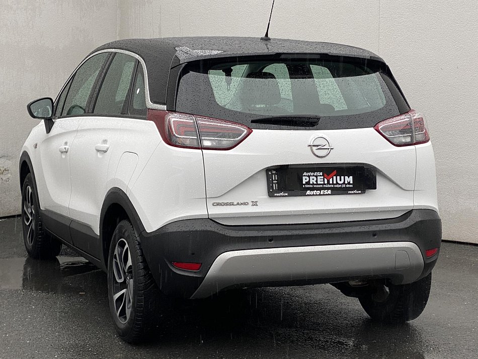 Opel Crossland 1.2T Innovation