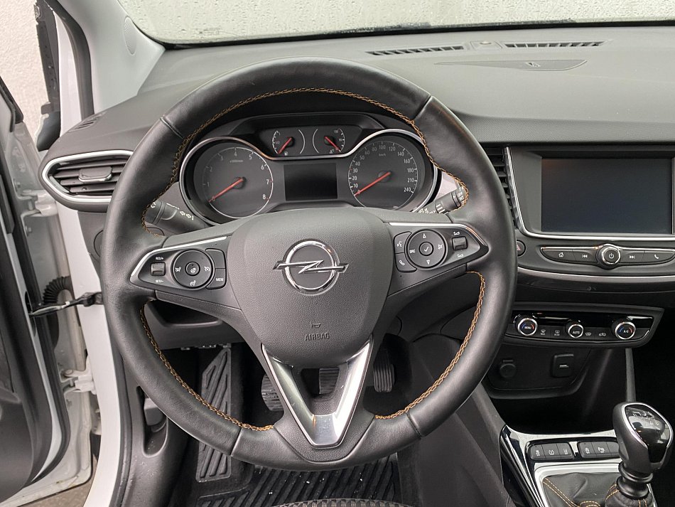 Opel Crossland 1.2T Innovation