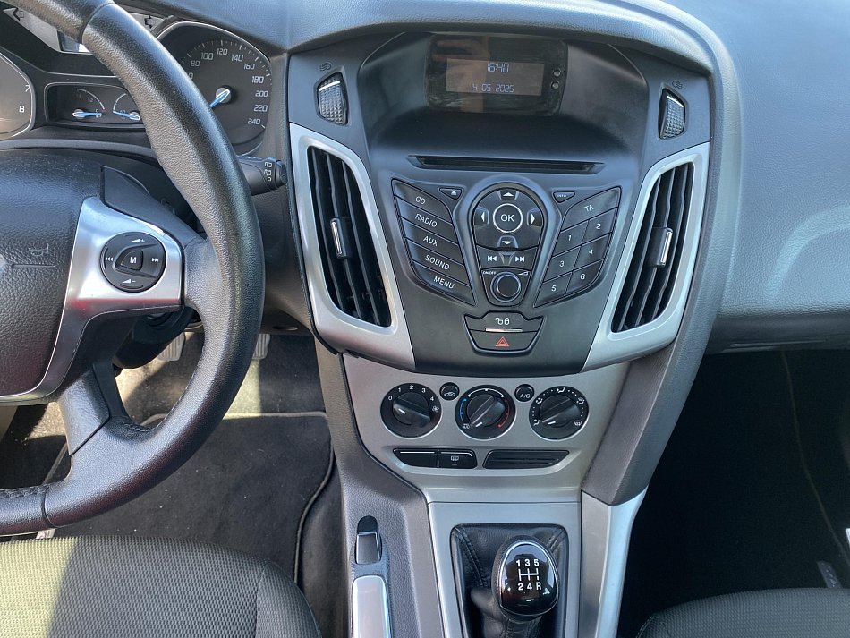 Ford Focus 1.6 i 