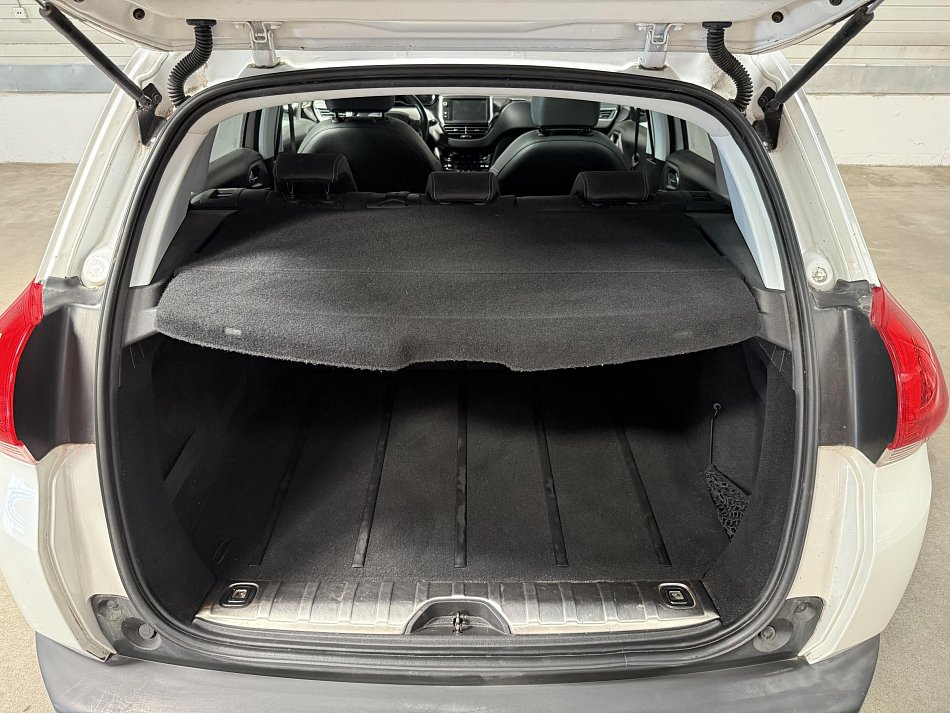 Peugeot 2008 1.6 VTi Allure