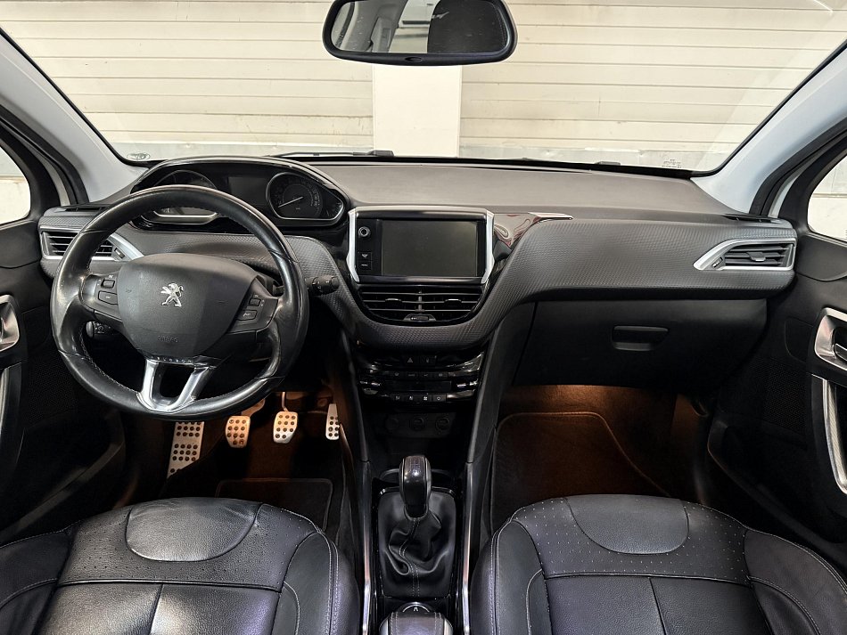Peugeot 2008 1.6 VTi Allure