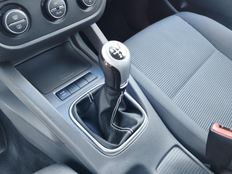 Volkswagen Jetta 1.9 TDi 